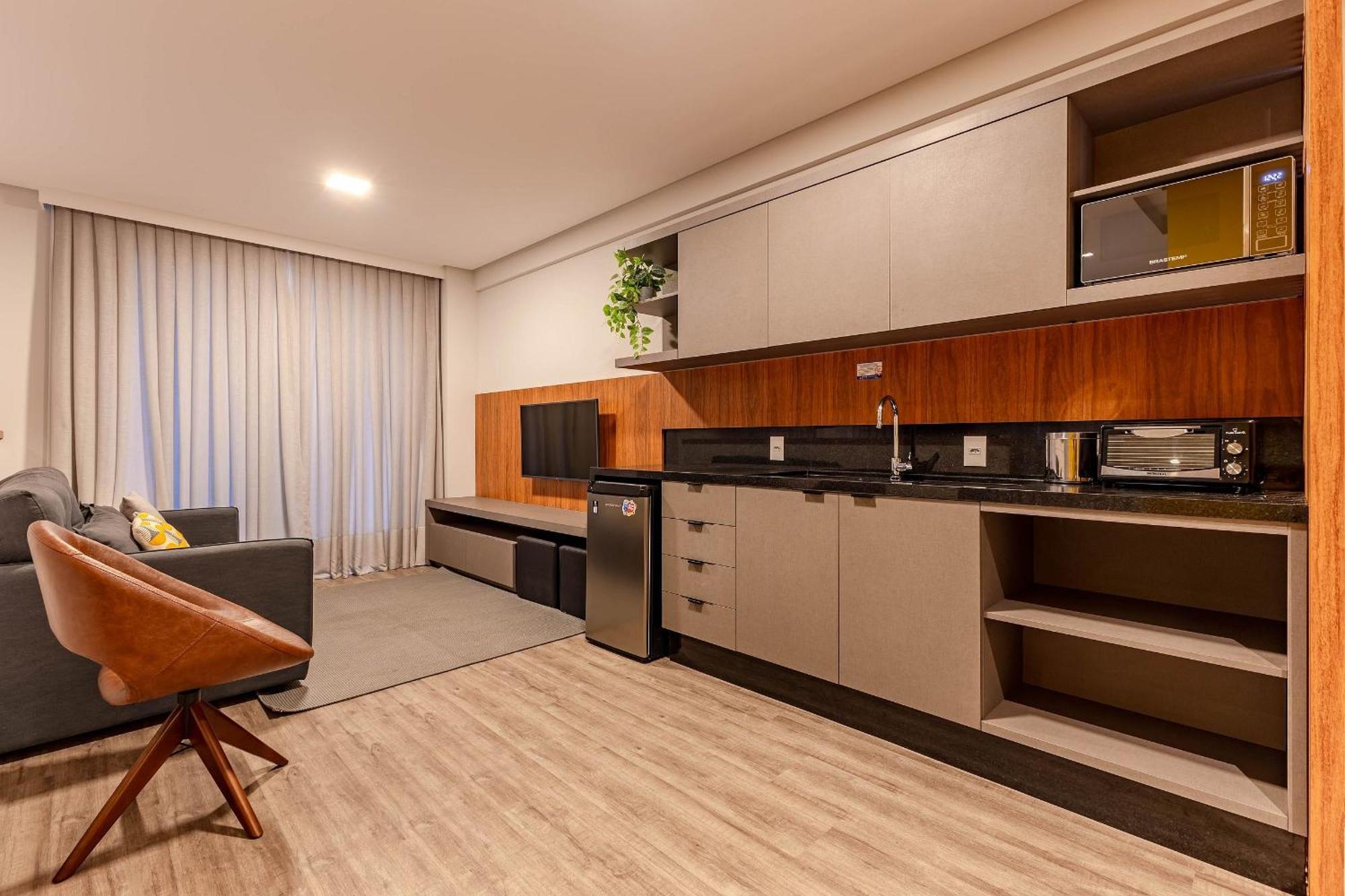 Confortavel Loft Com Vista Para O Mar - Condominio Com Piscina Bombinhas Bagian luar foto